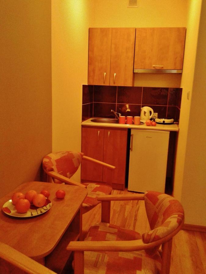 Pokoje Goscinne Jantar Łukęcin Esterno foto